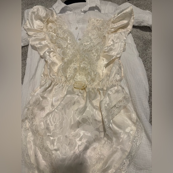 Lily of France Cream Lace bodysuit - Picture 7 of 7